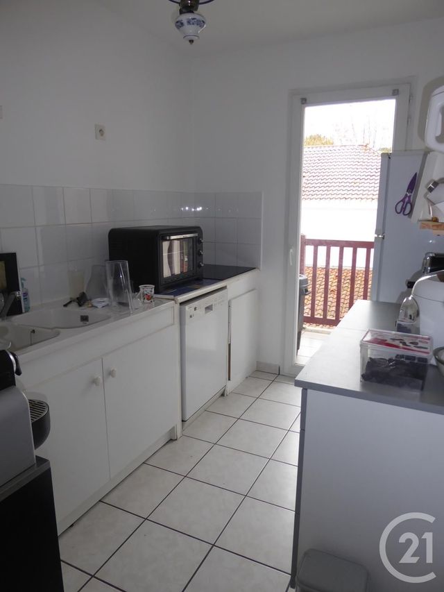 Afficher la photo en grand Appartement F4 à vendre - 4 pièces - 77.93 m2 - CAPBRETON - 40 - AQUITAINE - Century 21 Port Et Lac