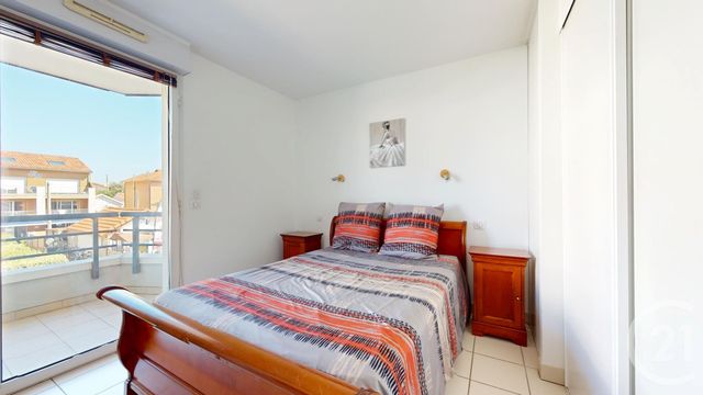 Afficher la photo en grand Appartement T3 à vendre - 3 pièces - 68.39 m2 - CAPBRETON - 40 - AQUITAINE - Century 21 Berritzea