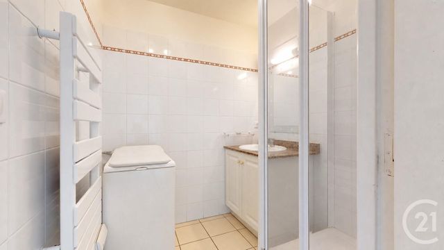 Appartement T3 à vendre - 3 pièces - 68.39 m2 - CAPBRETON - 40 - AQUITAINE - Century 21 Berritzea