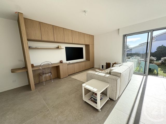 Afficher la photo en grand Appartement T3 à vendre - 3 pièces - 73.4 m2 - CAPBRETON - 40 - AQUITAINE - Century 21 Berritzea