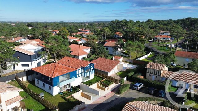 Afficher la photo en grand Appartement T3 à vendre - 3 pièces - 73.4 m2 - CAPBRETON - 40 - AQUITAINE - Century 21 Berritzea