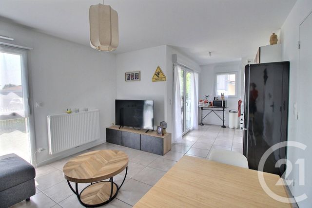 Appartement T3 à vendre - 3 pièces - 61.4 m2 - SAUBION - 40 - AQUITAINE - Century 21 Berritzea