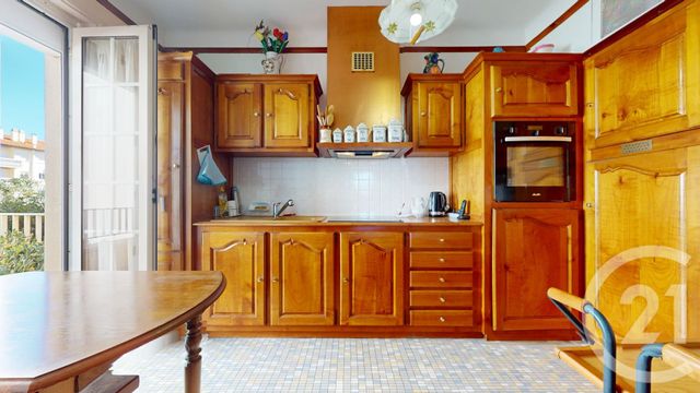 Afficher la photo en grand Appartement T4 à vendre - 4 pièces - 115.21 m2 - ANGLET - 64 - AQUITAINE - Century 21 Berritzea