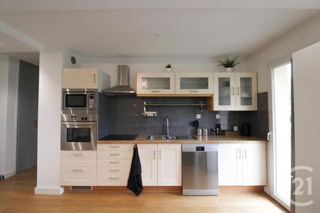 Appartement à louer - 3 pièces - 68.12 m2 - ANGLET - 64 - AQUITAINE - Century 21 Berritzea