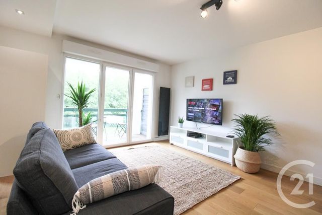 Appartement à louer - 3 pièces - 68.12 m2 - ANGLET - 64 - AQUITAINE - Century 21 Berritzea
