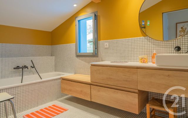 maison à vendre - 7 pièces - 234.69 m2 - BASSUSSARRY - 64 - AQUITAINE - Century 21 Berritzea