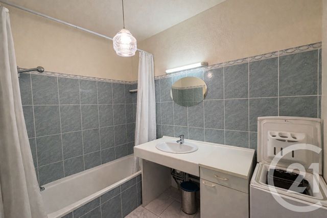 Appartement T2 à vendre - 2 pièces - 45.18 m2 - ANGLET - 64 - AQUITAINE - Century 21 Berritzea