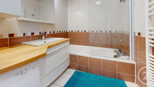 Appartement T2 à vendre - 2 pièces - 45.64 m2 - CAPBRETON - 40 - AQUITAINE - Century 21 Berritzea