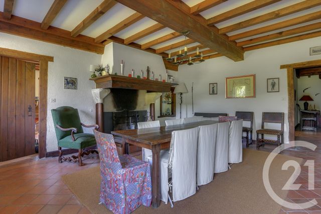 maison à vendre - 11 pièces - 328.9 m2 - ST MARTIN DE HINX - 40 - AQUITAINE - Century 21 Berritzea