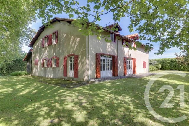 maison à vendre - 11 pièces - 328.9 m2 - ST MARTIN DE HINX - 40 - AQUITAINE - Century 21 Berritzea
