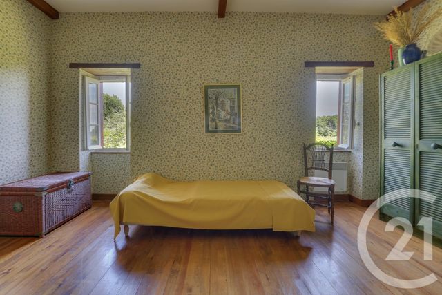 maison à vendre - 11 pièces - 328.9 m2 - ST MARTIN DE HINX - 40 - AQUITAINE - Century 21 Berritzea