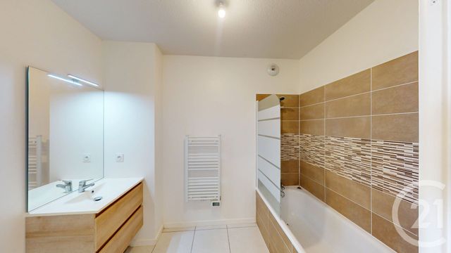 Appartement F3 à vendre - 3 pièces - 52.74 m2 - ST VINCENT DE TYROSSE - 40 - AQUITAINE - Century 21 Berritzea