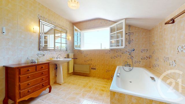 maison à vendre - 8 pièces - 402.0 m2 - ST LAURENT DE GOSSE - 40 - AQUITAINE - Century 21 Berritzea